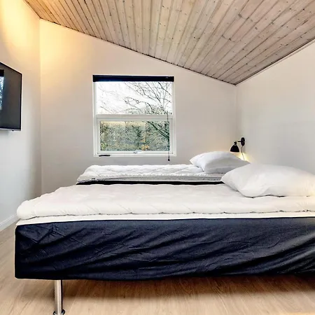 4 Star Holiday Home In Hals-By Traum