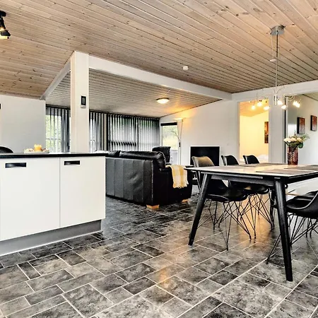 4 Star Holiday Home In Hals-By Traum Casa vacanze Hals